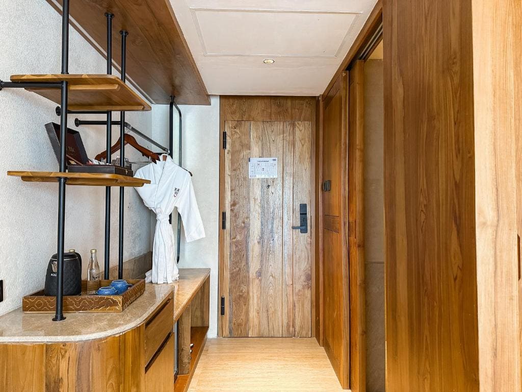Premier Room