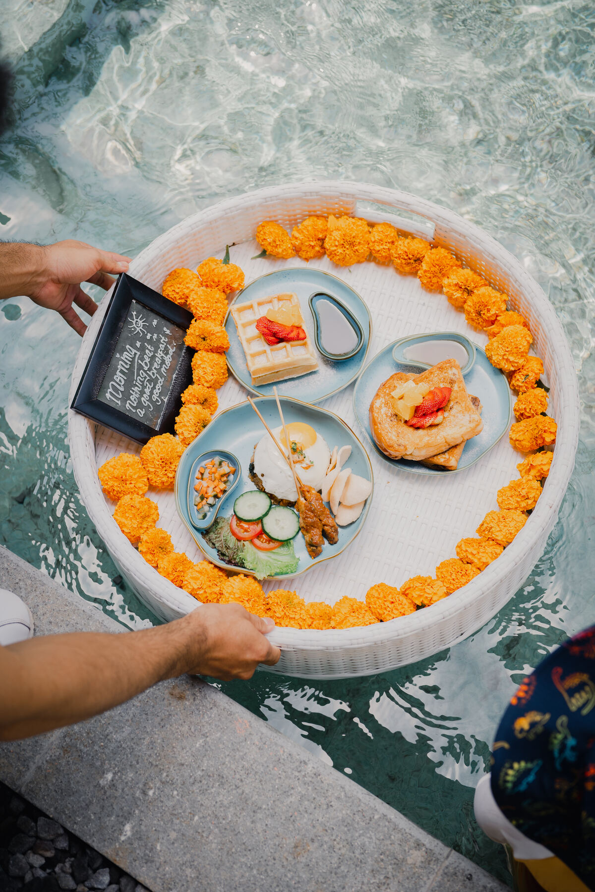Floating Breakfast